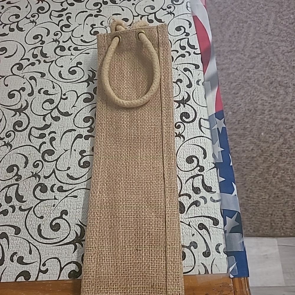 Reusable Burlap Wine Bottle  Carrier